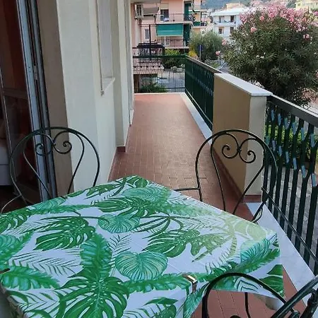 Apartment Arancina - By Ligooria Pietra Ligure
